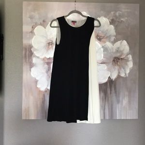 Black and white Vince Camuto dress new